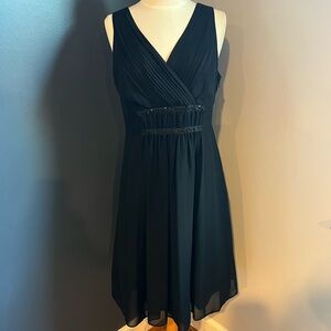 Jessica Howard Black Chiffon Dress Pleated V-Neck Sleeveless Fit & Flare